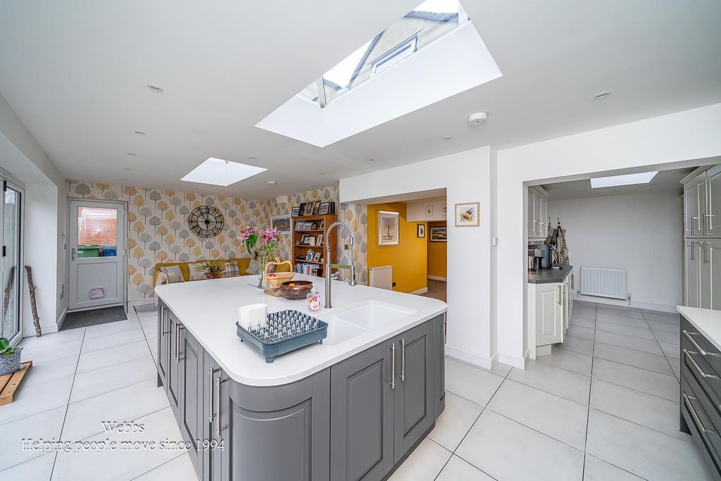 Additional image 9 of 5 bed detached house for saleThe Green, Weston, Stafford ST18