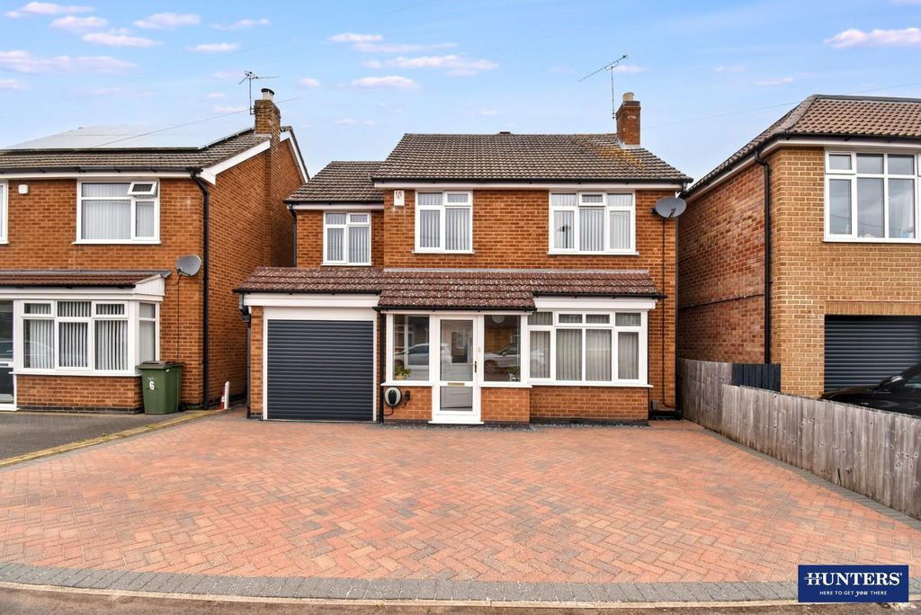 4 bed detached house for saleThirlmere Road, Wigston LE18