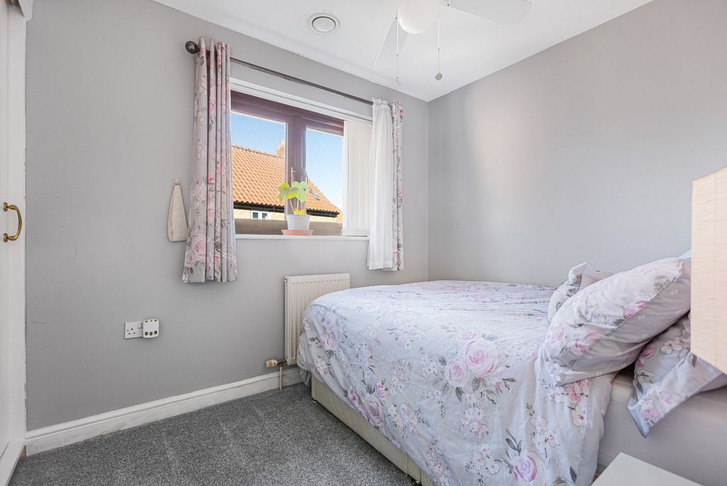 Additional image 14 of 4 bed detached house for saleThe Green, Dauntsey, Chippenham, Wiltshire SN15