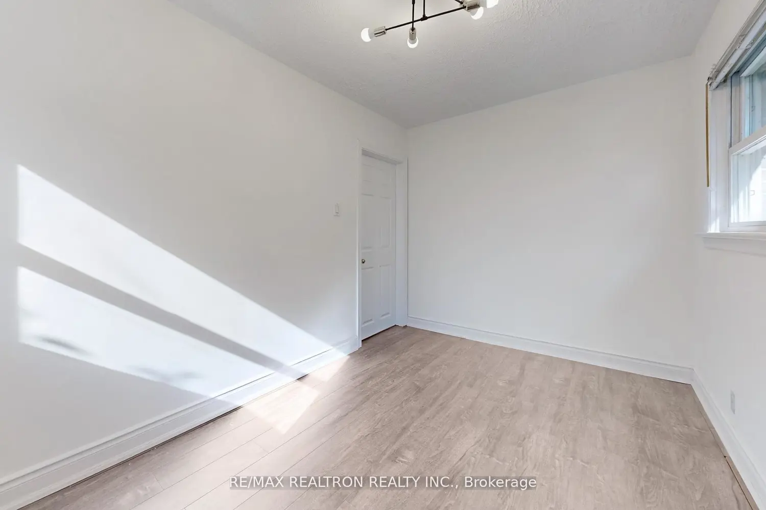 Additional image 12 of 59 Machell Avenue