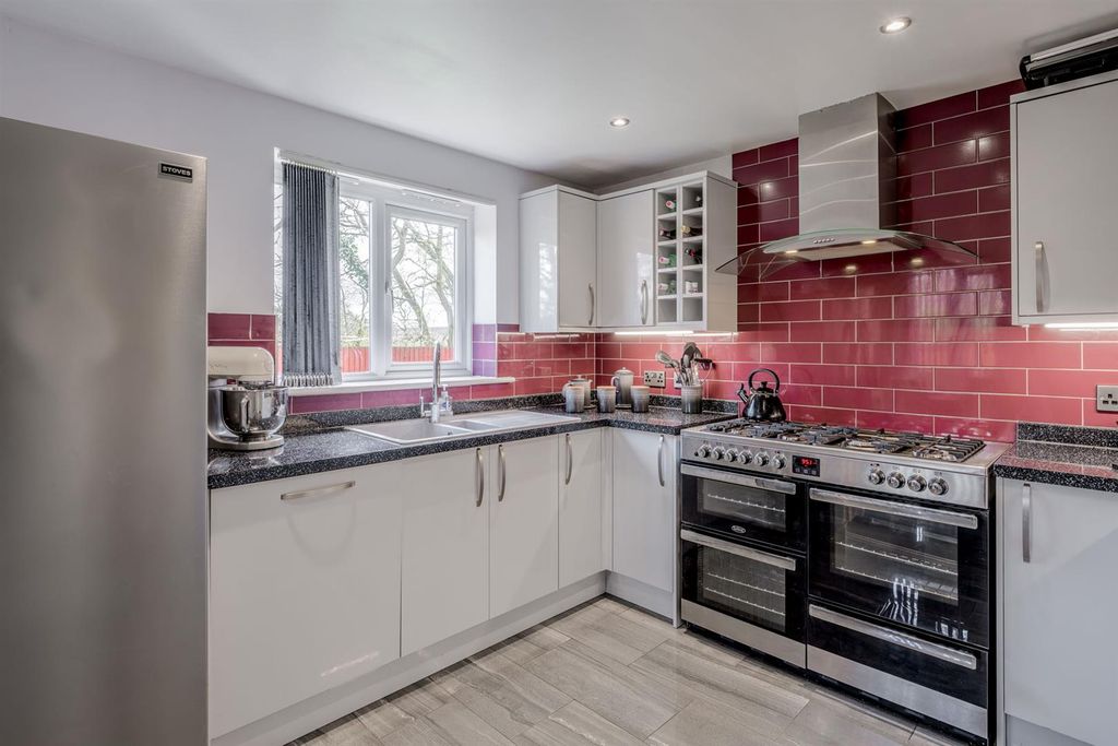 Additional image 16 of 5 bed detached house for saleOaklands, Wombourne WV5