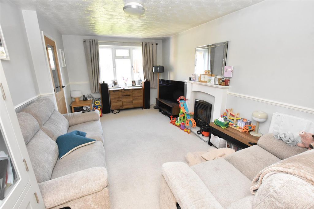 Additional image 7 of 3 bed semi-detached house for saleSwann Close, North Luffenham, Oakham LE15