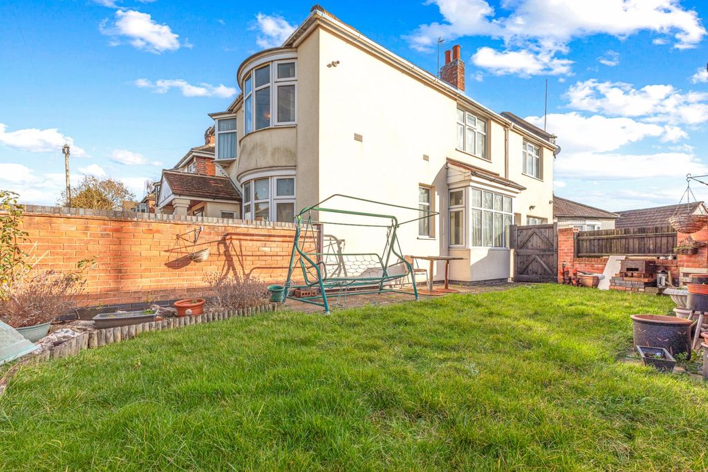 Additional image 24 of 5 bed detached house for saleTennis Court Drive, Humberstone, Leicester, Leicestershire LE5