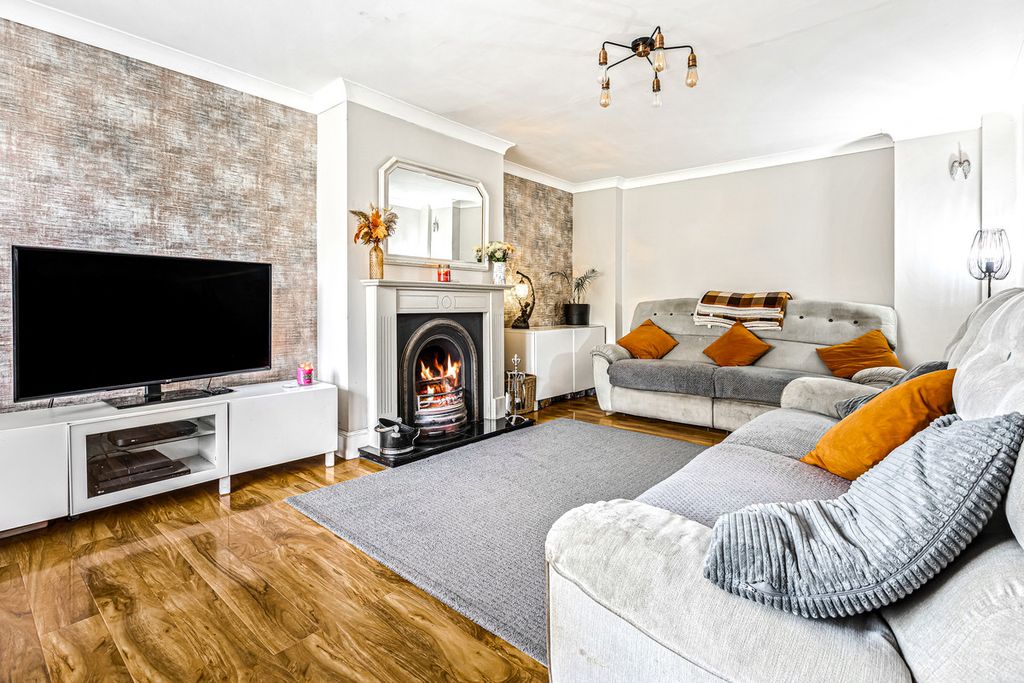 Additional image 4 of 4 bed semi-detached house for saleHallam Crescent East, Braunstone LE3