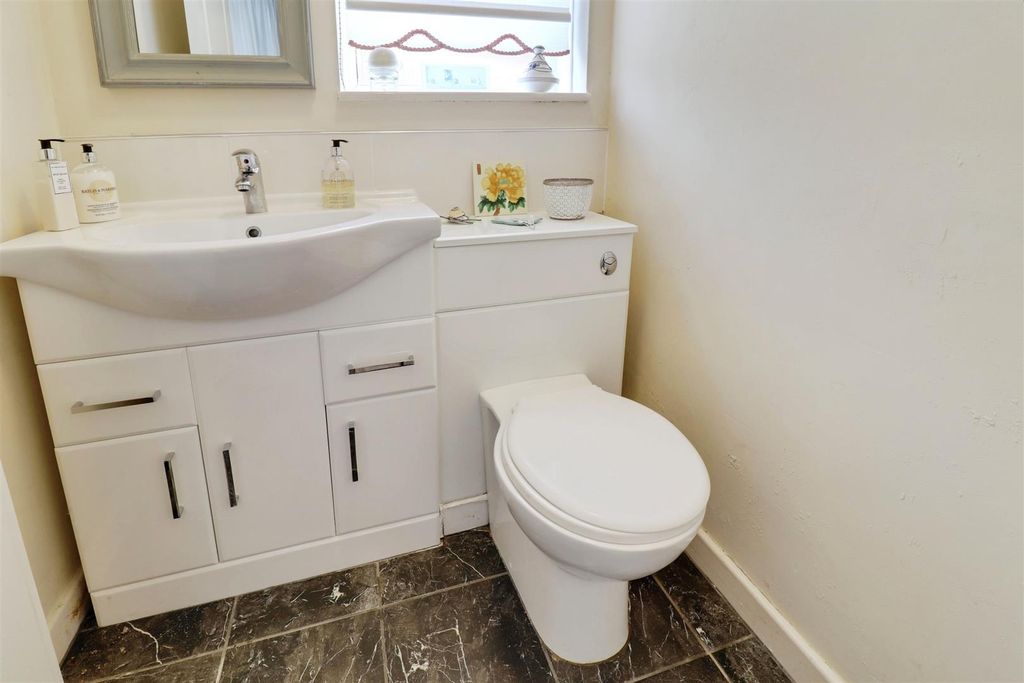 Additional image 11 of 2 bed flat for saleMere Court, Sandbach Road North, Alsager ST7