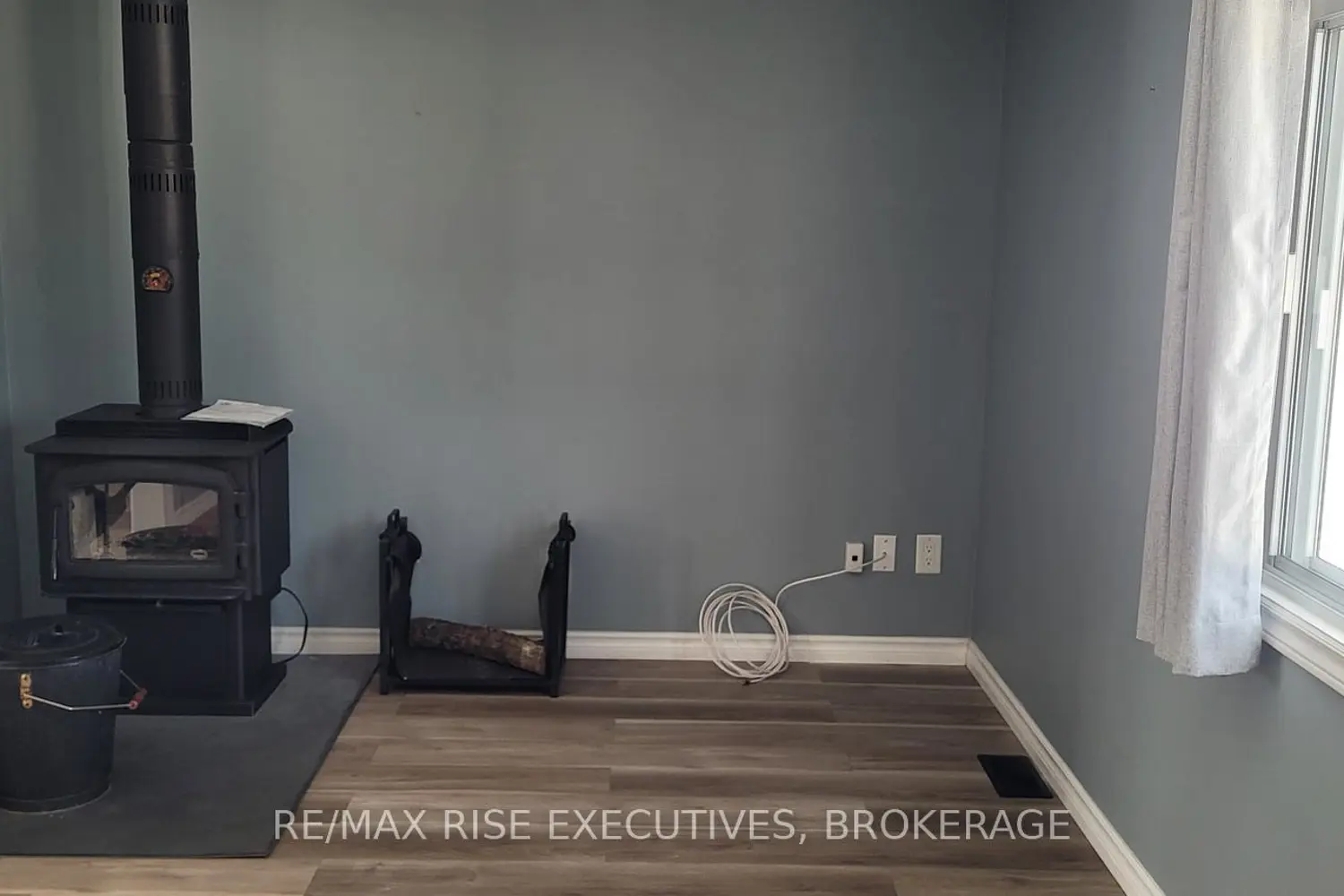 135 Birch Lane photo 5
