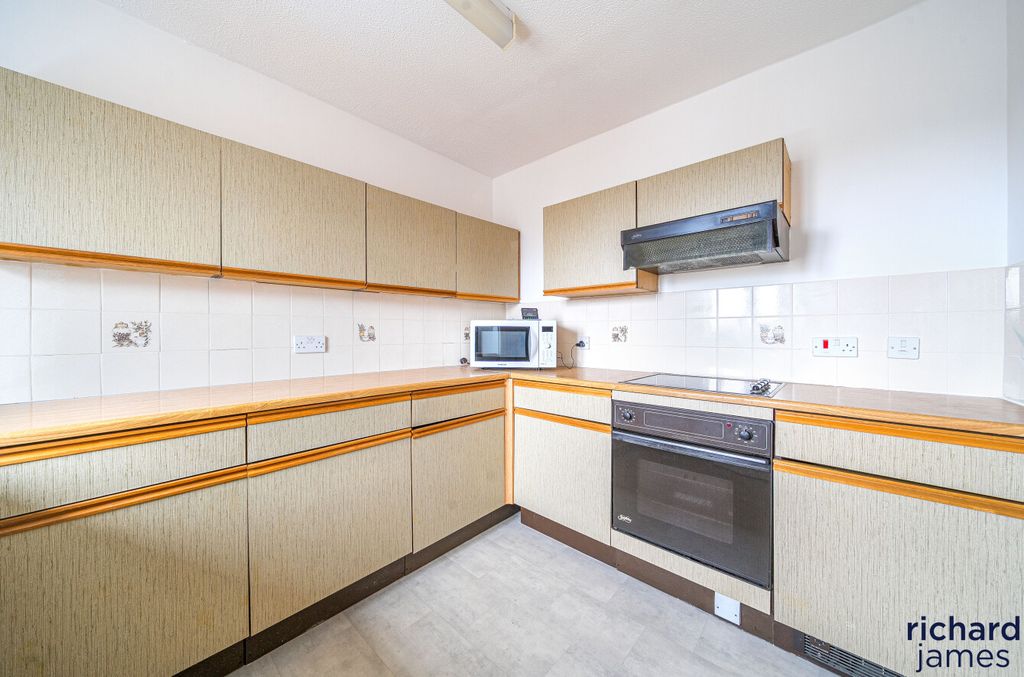 Additional image 3 of 1 bed flat for saleThe Mulberrys, Royal Wootton Bassett SN4