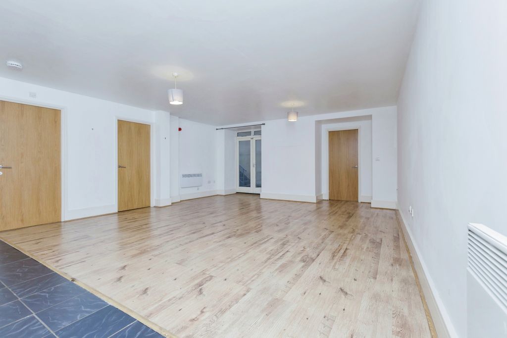 Additional image 3 of 2 bed flat for saleWimbledon Street, Leicester, Leicestershire LE1
