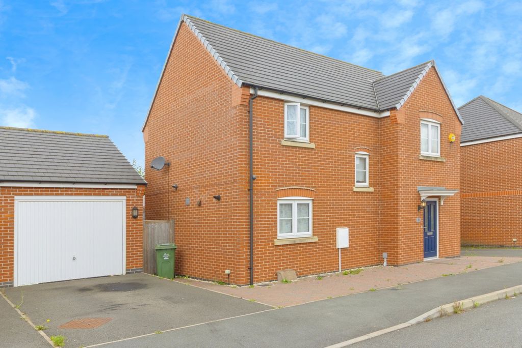 Additional image 2 of 3 bed detached house for saleLapwing Drive, Birstall, Leicester, Leicestershire LE4