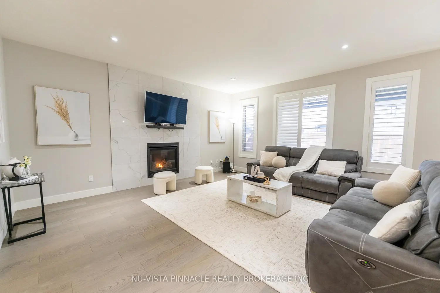 Additional image 9 of 3354 Mersea Street