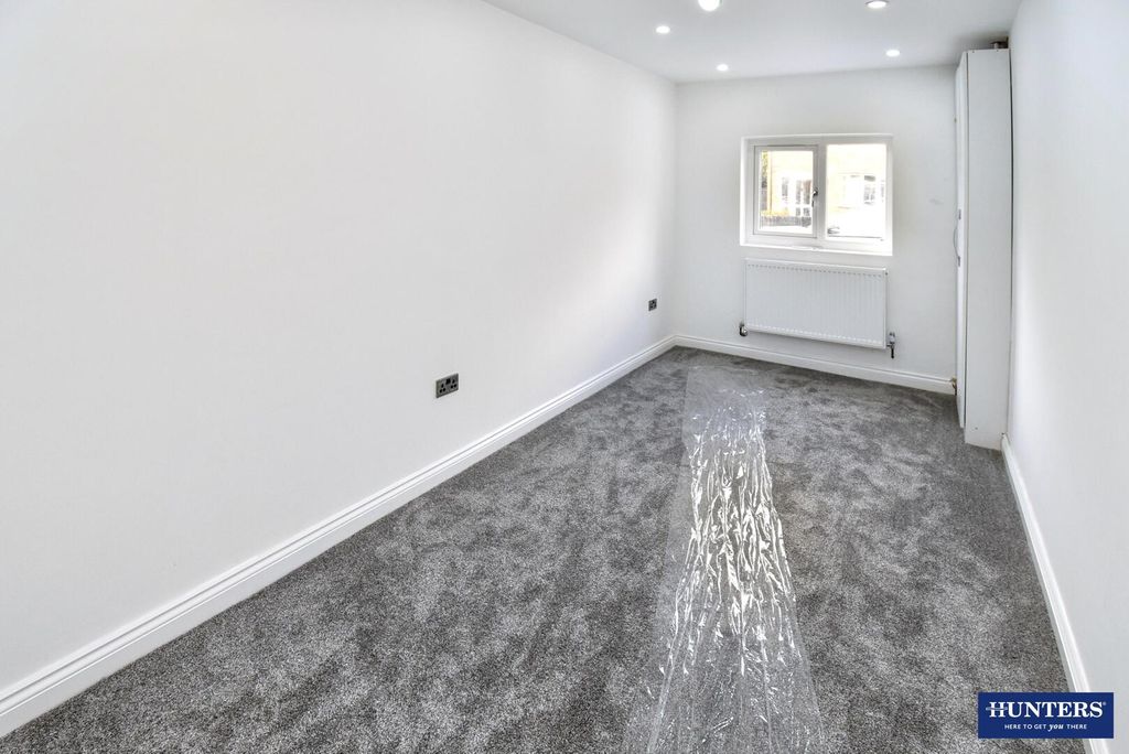 Additional image 7 of 5 bed semi-detached house for saleTythorn Drive, Wigston LE18