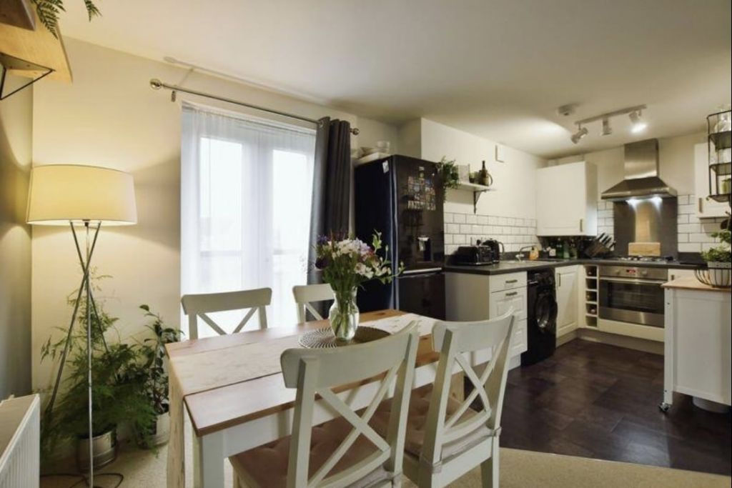 Additional image 2 of 2 bed flat for saleLanfranc Close, Old Sarum, Salisbury SP4