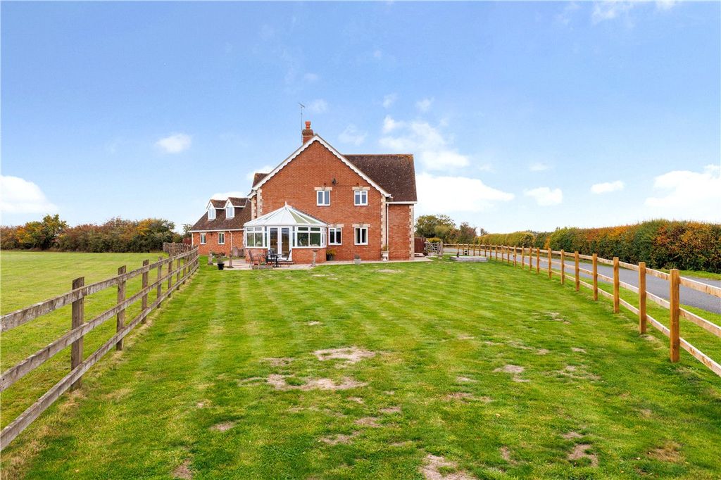 Additional image 27 of 6 bed detached house for saleThe Barton, Clyffe Pypard, Swindon, Wiltshire SN4