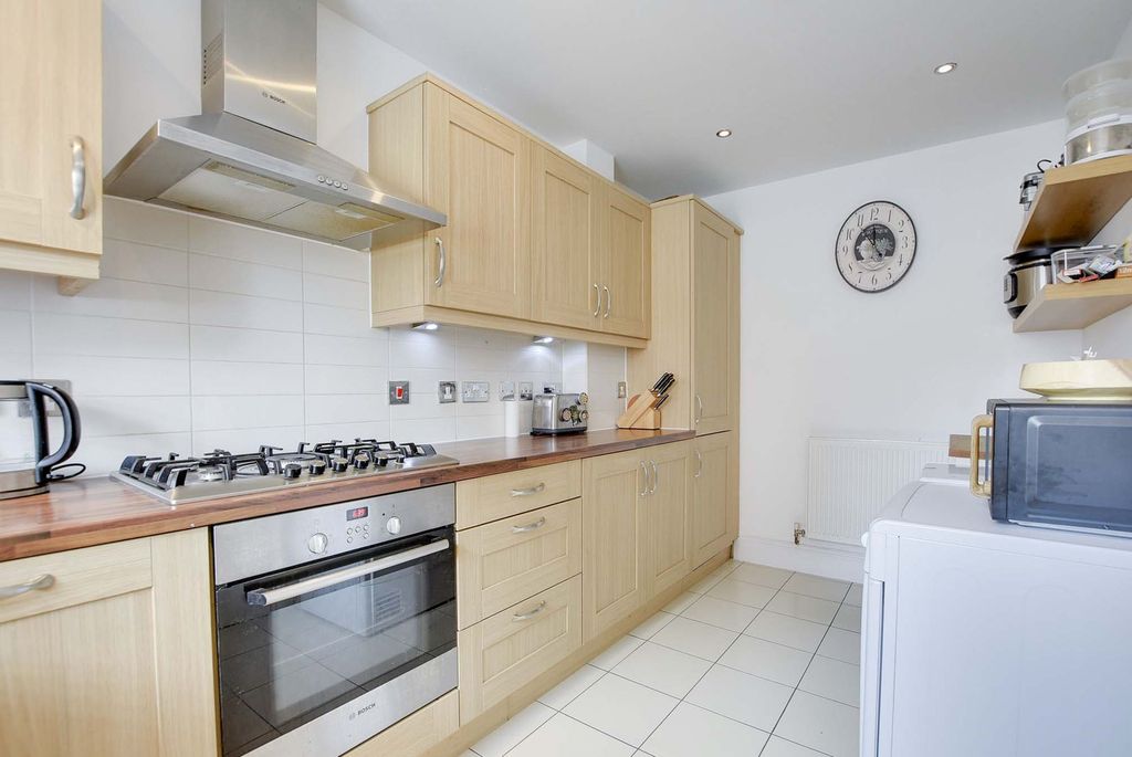 Additional image 11 of 4 bed semi-detached house for saleOrchard Close, Scraptoft, Leicester LE7