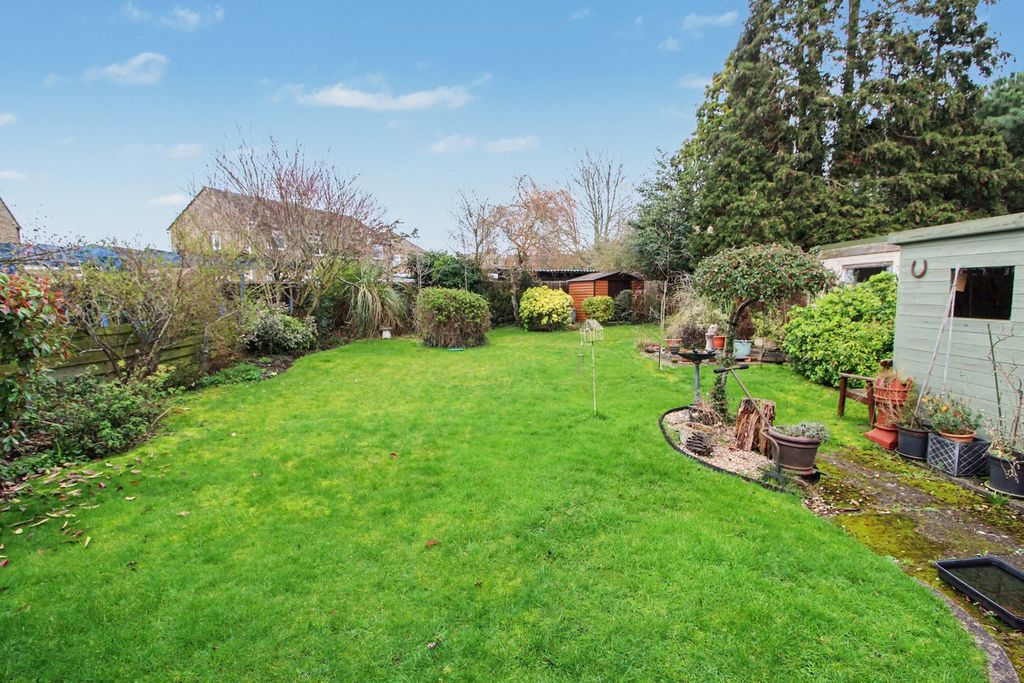 Additional image 16 of 3 bed detached bungalow for saleLittle Glen Road, Glen Parva, Leicester LE2