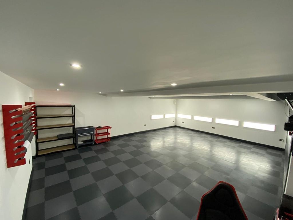 Additional image 32 of 3 bed detached house for saleRumer Hill Road, Cannock WS11