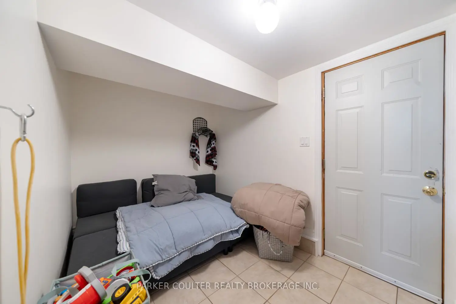 Additional image 14 of 3367 Azcona Avenue