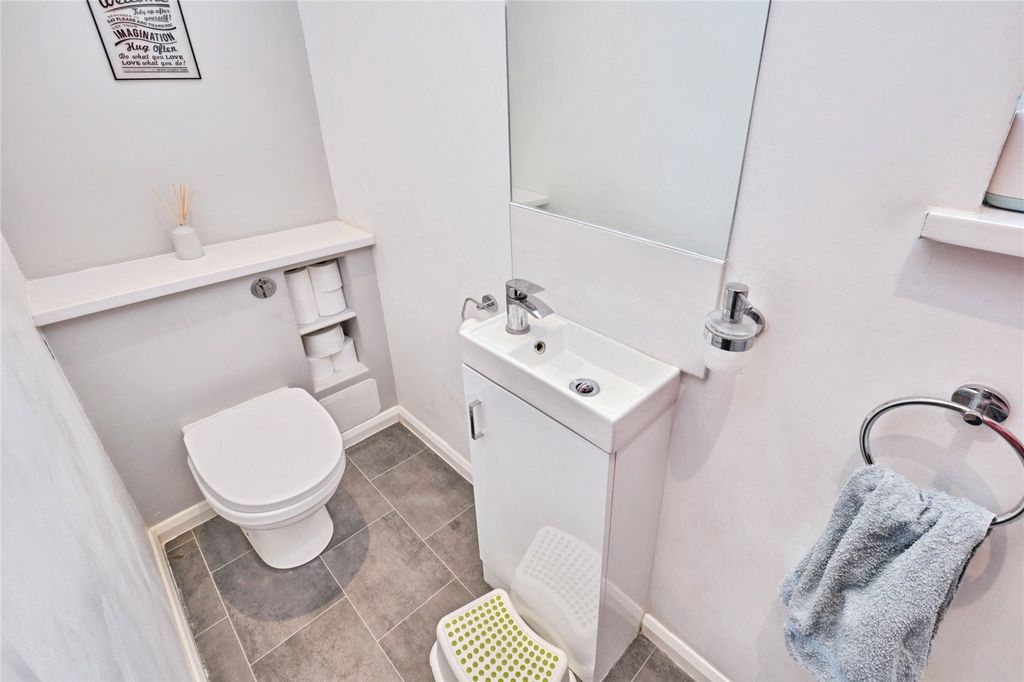 Additional image 10 of 3 bed semi-detached house for saleDimbles Hill, Lichfield, Staffordshire WS13