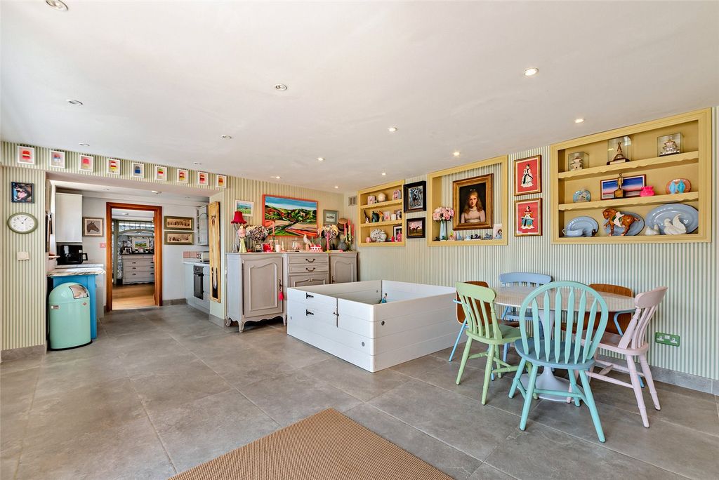 Additional image 2 of 6 bed detached house for saleBeechingstoke, Pewsey, Wiltshire SN9