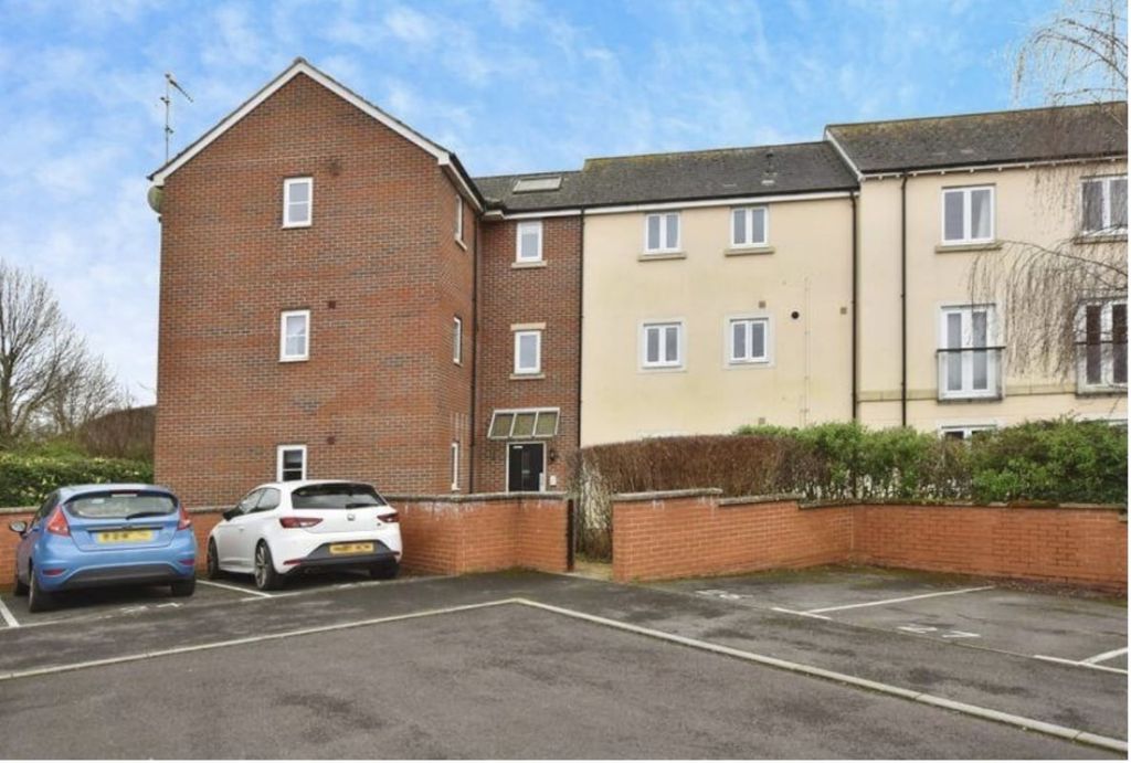 Additional image 10 of 2 bed flat for saleLanfranc Close, Old Sarum, Salisbury SP4