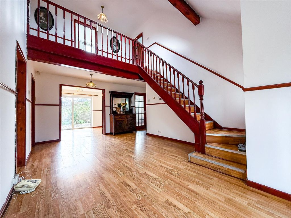 4 bed detached house for saleSmithy Lane, Biddulph ST8 photo 2