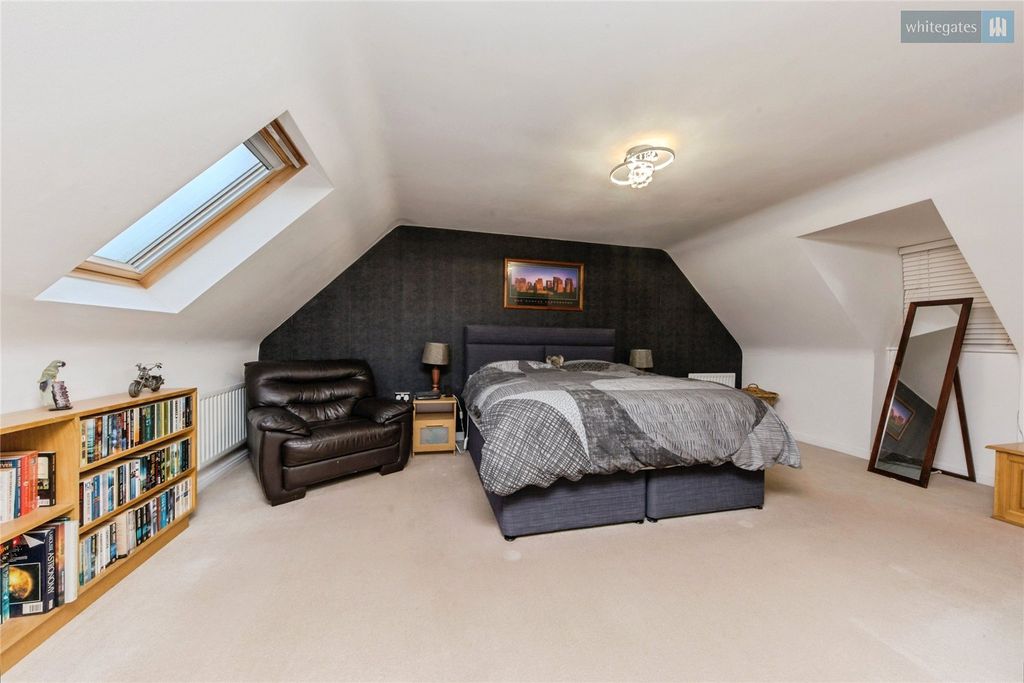 Additional image 28 of 5 bed detached house for saleSt. Augustines Drive, Weston, Crewe, Cheshire CW2