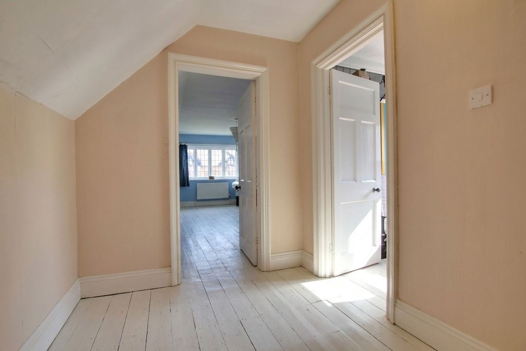 Additional image 28 of 6 bed semi-detached house for saleSt. Johns Road, Leicester LE2