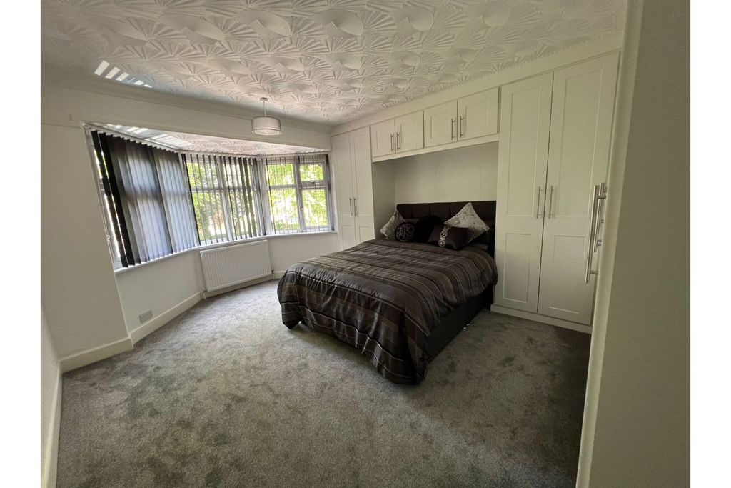 Additional image 19 of 4 bed semi-detached house for saleSpencefield Lane, Leicester LE5