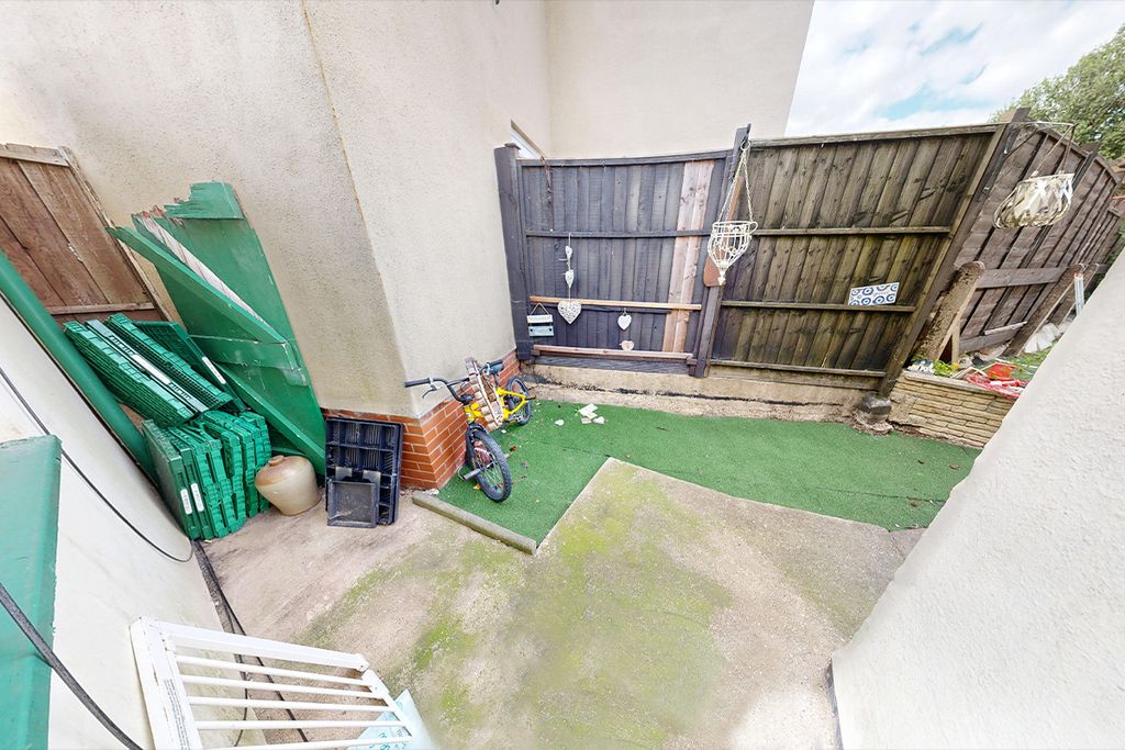 Additional image 29 of 3 bed semi-detached house for saleSharmon Crescent, Leicester LE3