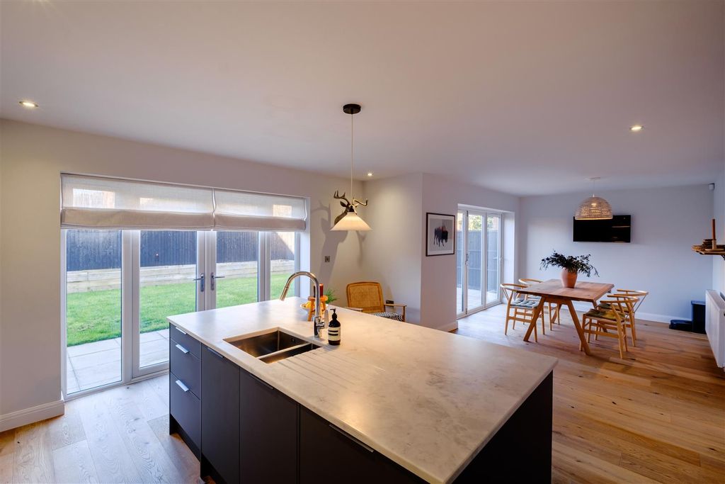 Additional image 9 of 4 bed detached house for saleDumore Hay Lane, Fradley WS13