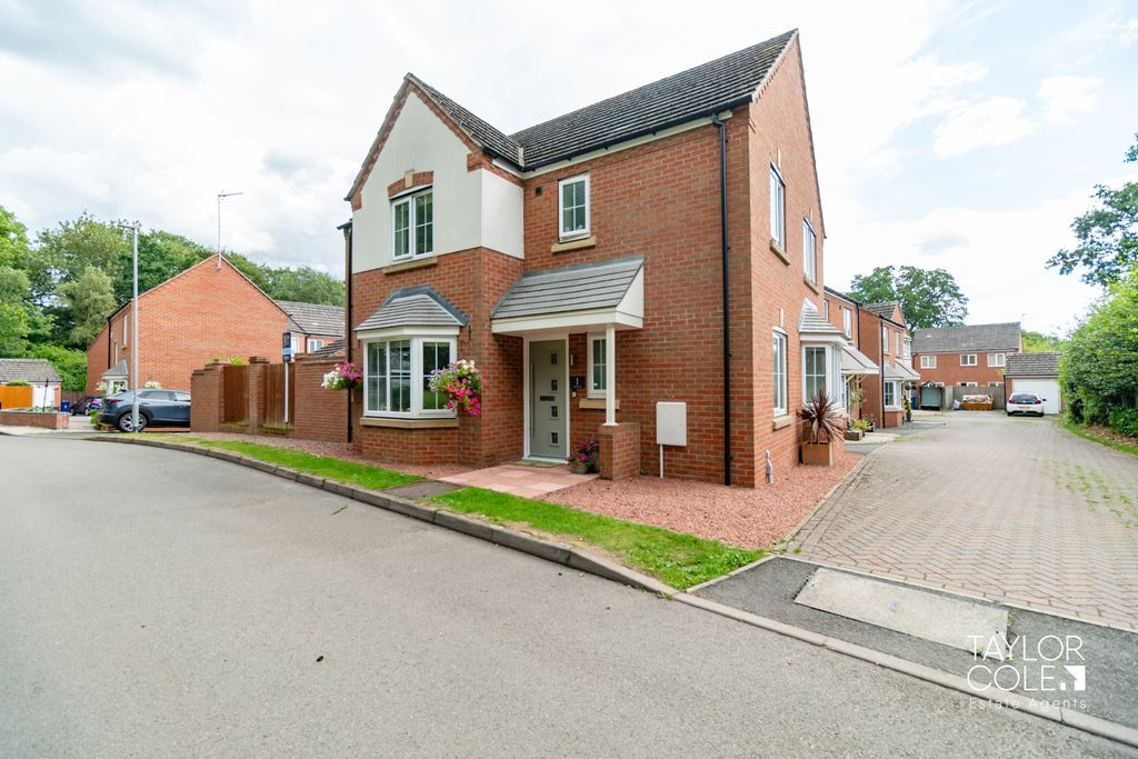 Additional image 30 of 4 bed detached house for saleEusden Close, Tamworth B79