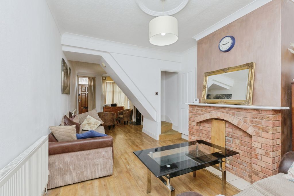 Additional image 3 of 3 bed semi-detached house for saleWarwick Street, Leicester LE3
