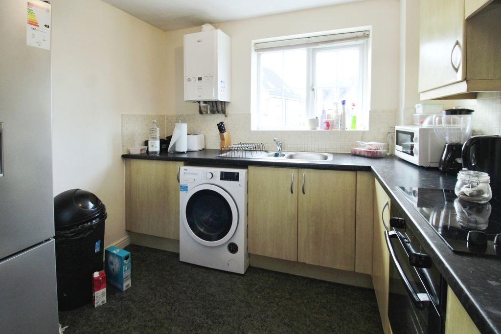 Additional image 3 of 2 bed flat for saleWalker Road, Walsall WS3