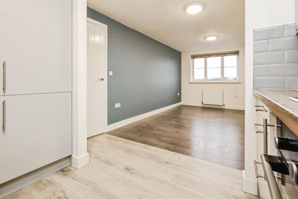 Additional image 4 of 1 bed flat for saleHigh Street, Amblecote, Stourbridge DY8