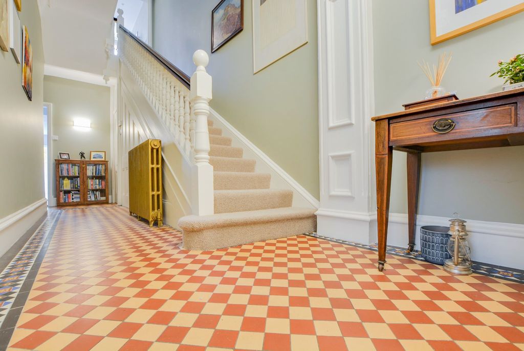 Additional image 4 of 6 bed semi-detached house for saleAlexandra Road, Stoneygate, Leicester LE2