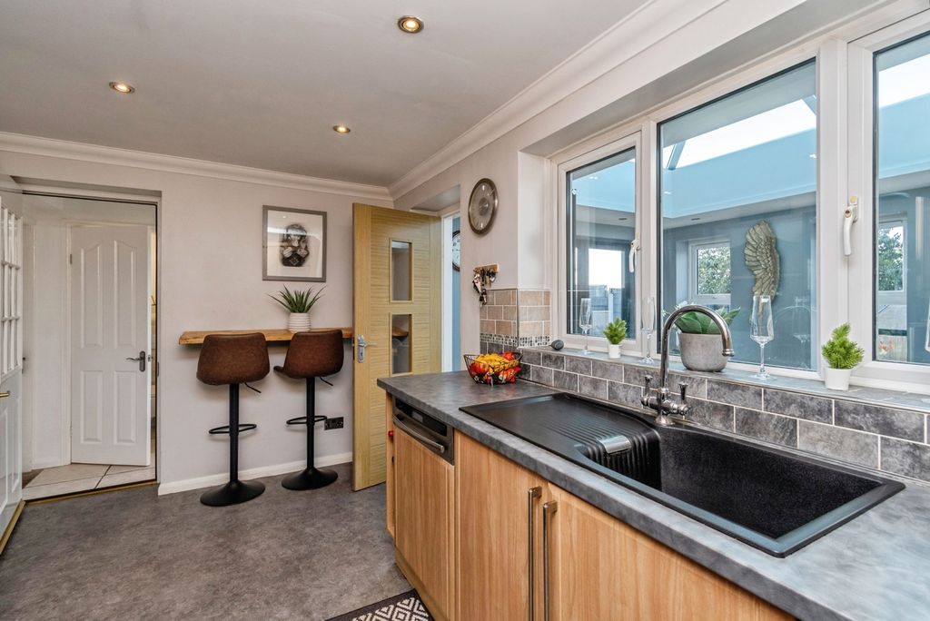 Additional image 9 of 3 bed semi-detached house for saleCorsican Drive, Hednesford, Cannock WS12