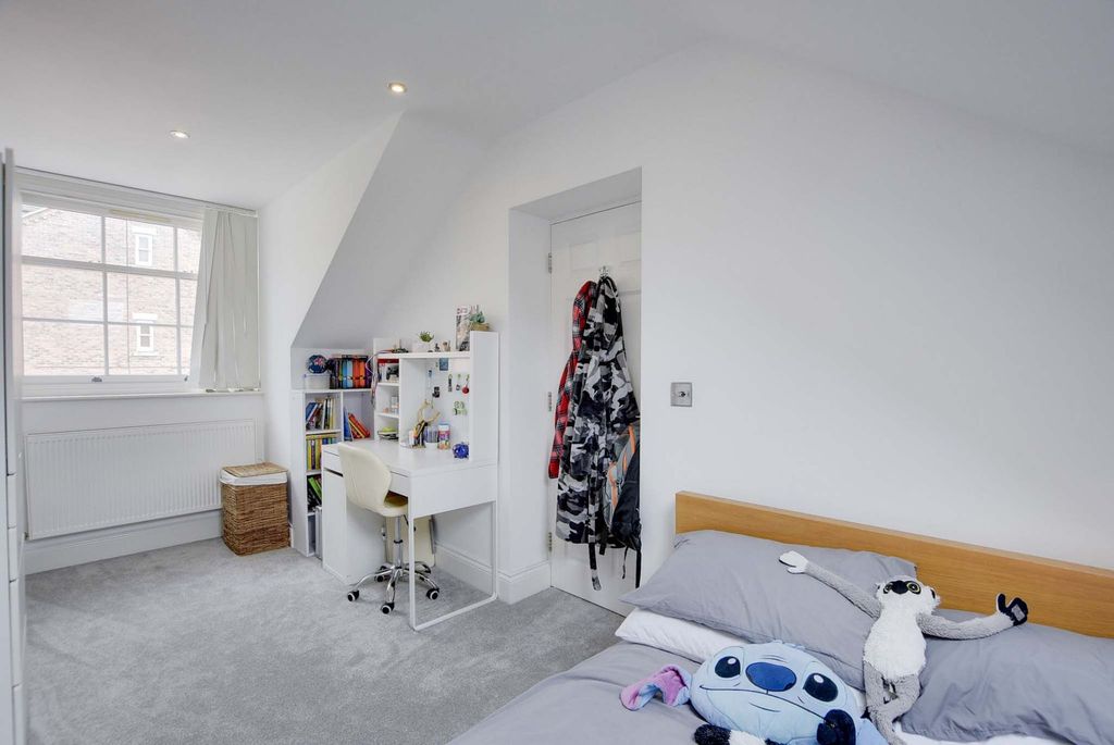 Additional image 17 of 4 bed semi-detached house for saleOrchard Close, Scraptoft, Leicester LE7