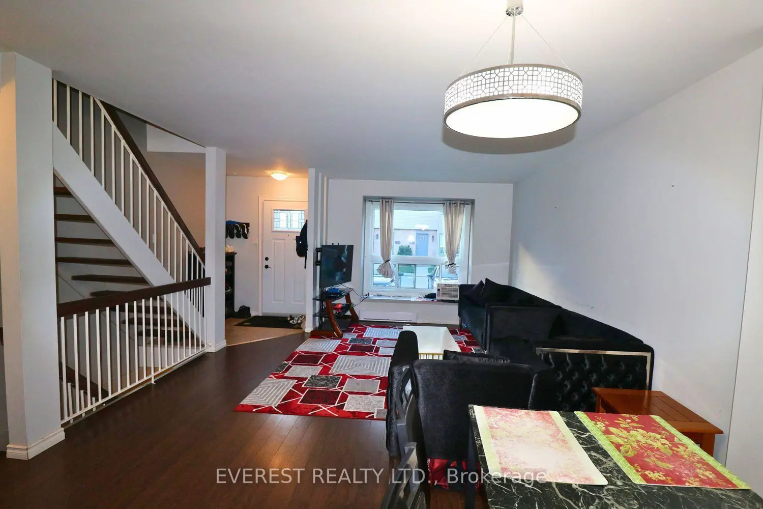 253 Taylor Street 29 photo 2