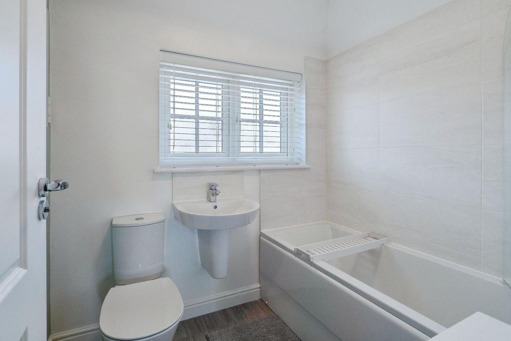 Additional image 18 of 3 bed semi-detached house for saleBoundary Drive, Amington, Tamworth B77