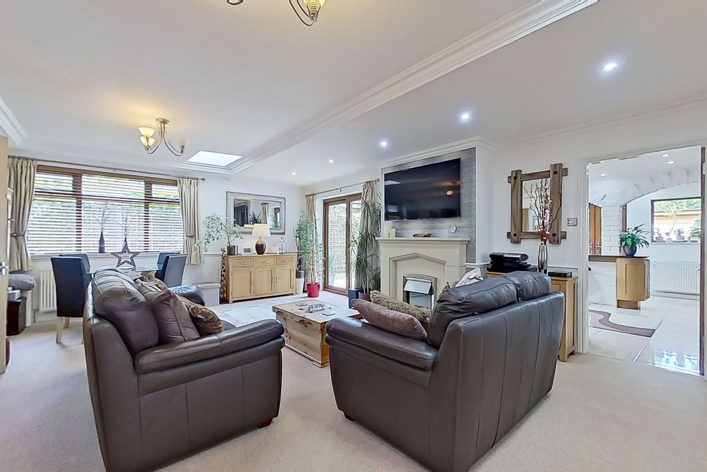 Additional image 5 of 4 bed detached bungalow for saleEdge Hill Road, Four Oaks, Sutton Coldfield B74