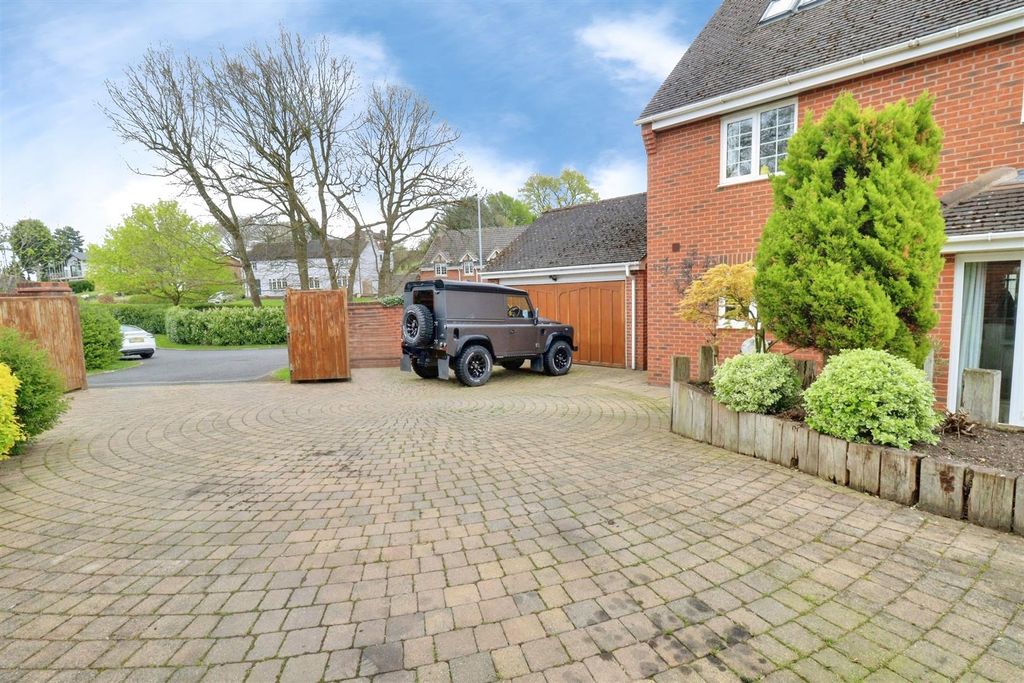 Additional image 32 of 5 bed detached house for saleThe Meadows, Wrinehill, Crewe CW3