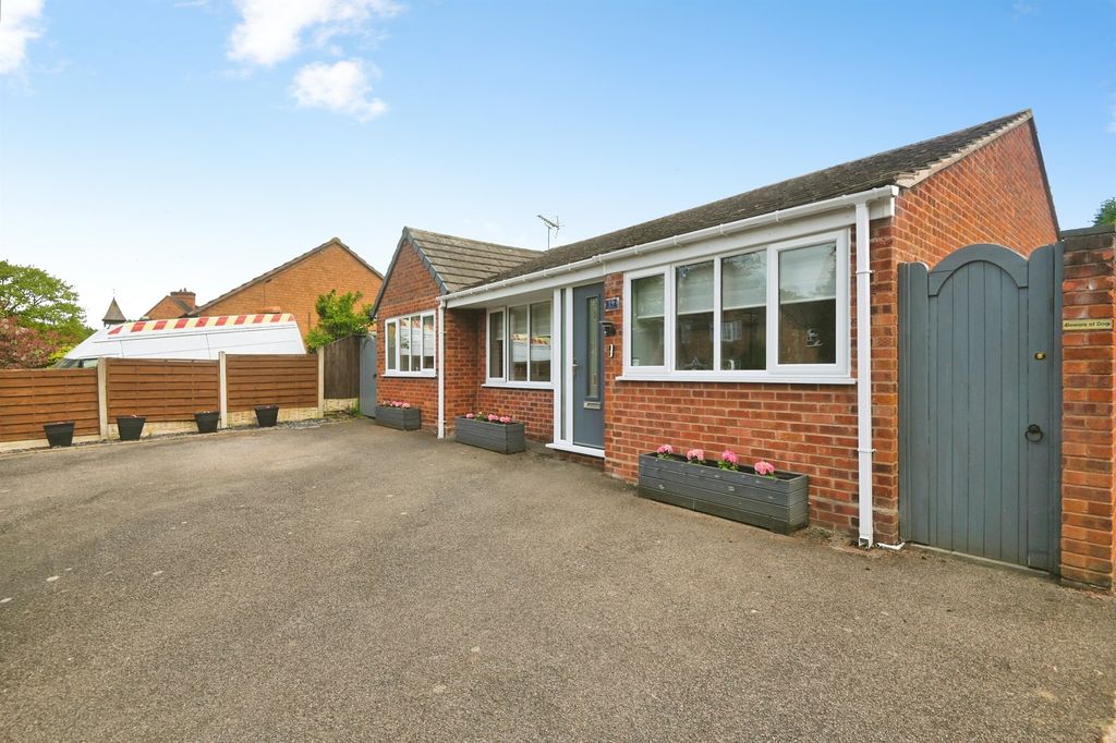 Additional image 2 of 3 bed detached bungalow for saleMain Road, Harlaston, Tamworth B79