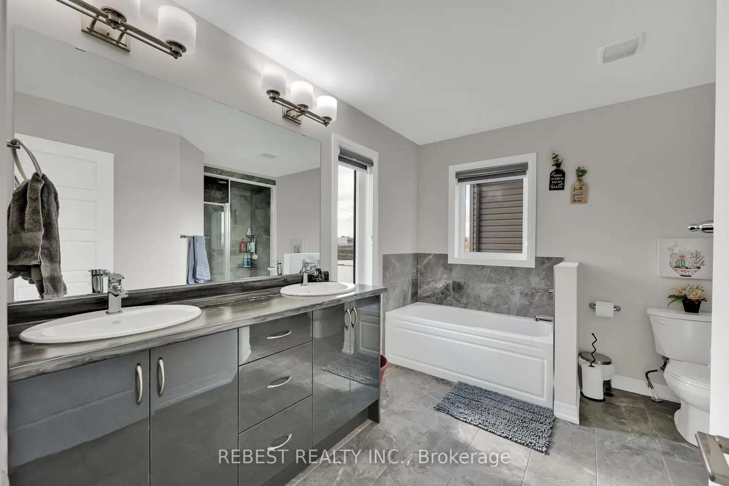 Additional image 13 of 130 Hitchman Street