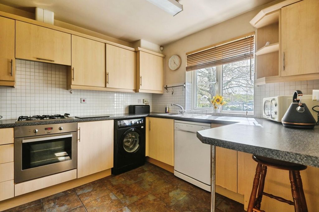 Additional image 3 of 4 bed terraced house for saleTame Close, Wilnecote, Tamworth B77