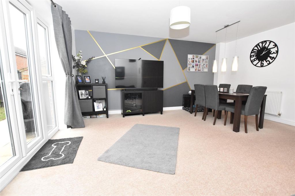 Additional image 4 of 3 bed semi-detached house for saleClayton Gardens, Hatton, Derby DE65
