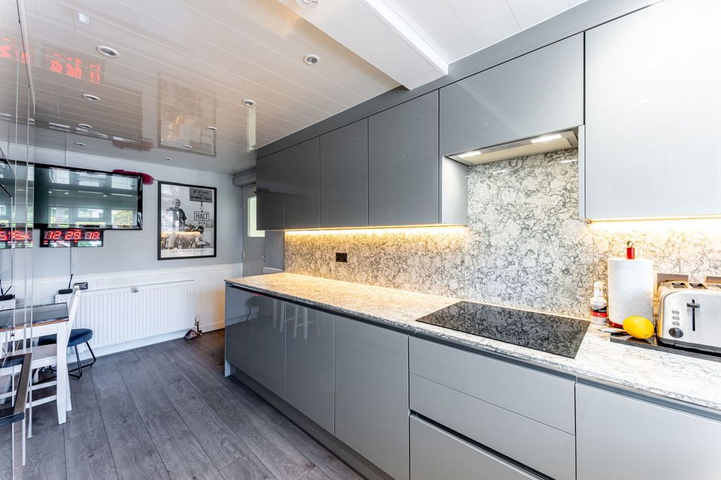 Additional image 8 of 4 bed bungalow for sale40 Gilwell Road, Rugeley WS15