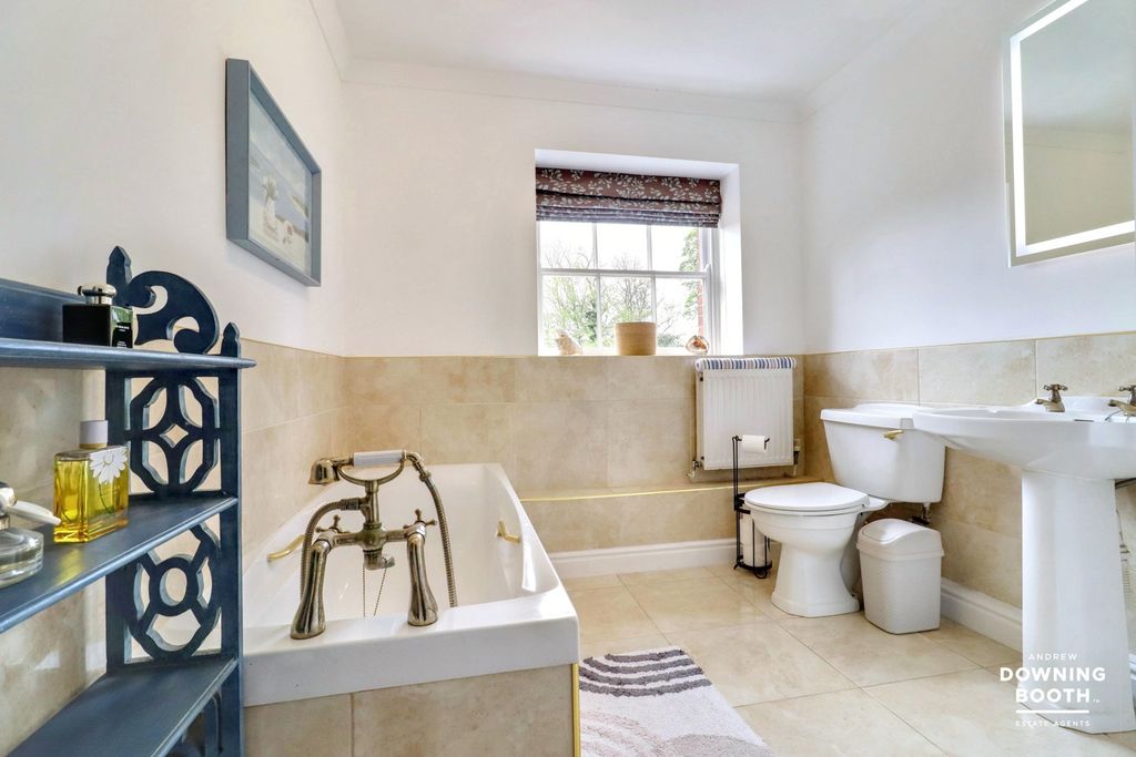 Additional image 30 of 3 bed mews for saleThe Courtyard, Fisherwick Wood Lane, Lichfield WS13