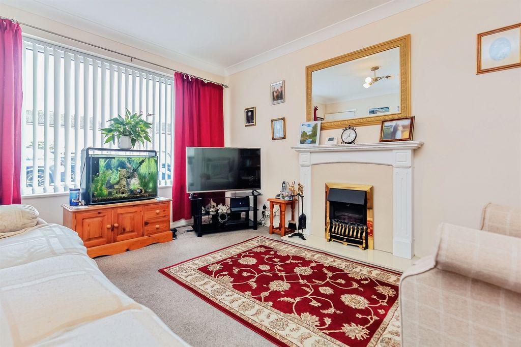 Additional image 2 of 3 bed semi-detached house for saleTroon Close, Stamford PE9