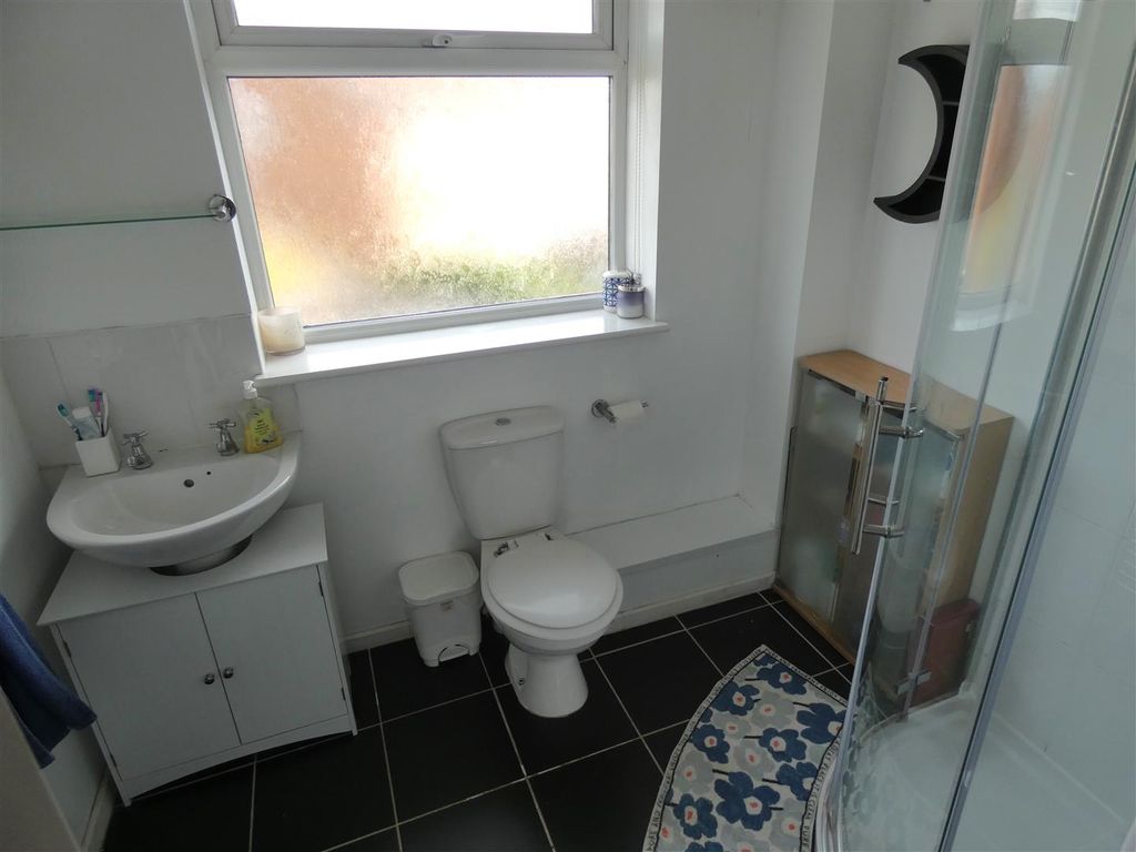 Additional image 13 of 3 bed semi-detached house for saleConway Close, Stretton, Burton On Trent DE13