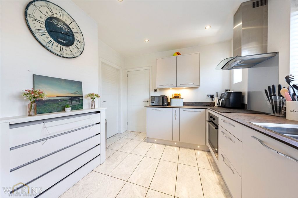 Additional image 9 of 3 bed semi-detached house for saleTolson Avenue, Fazeley, Tamworth, Staffordshire B78